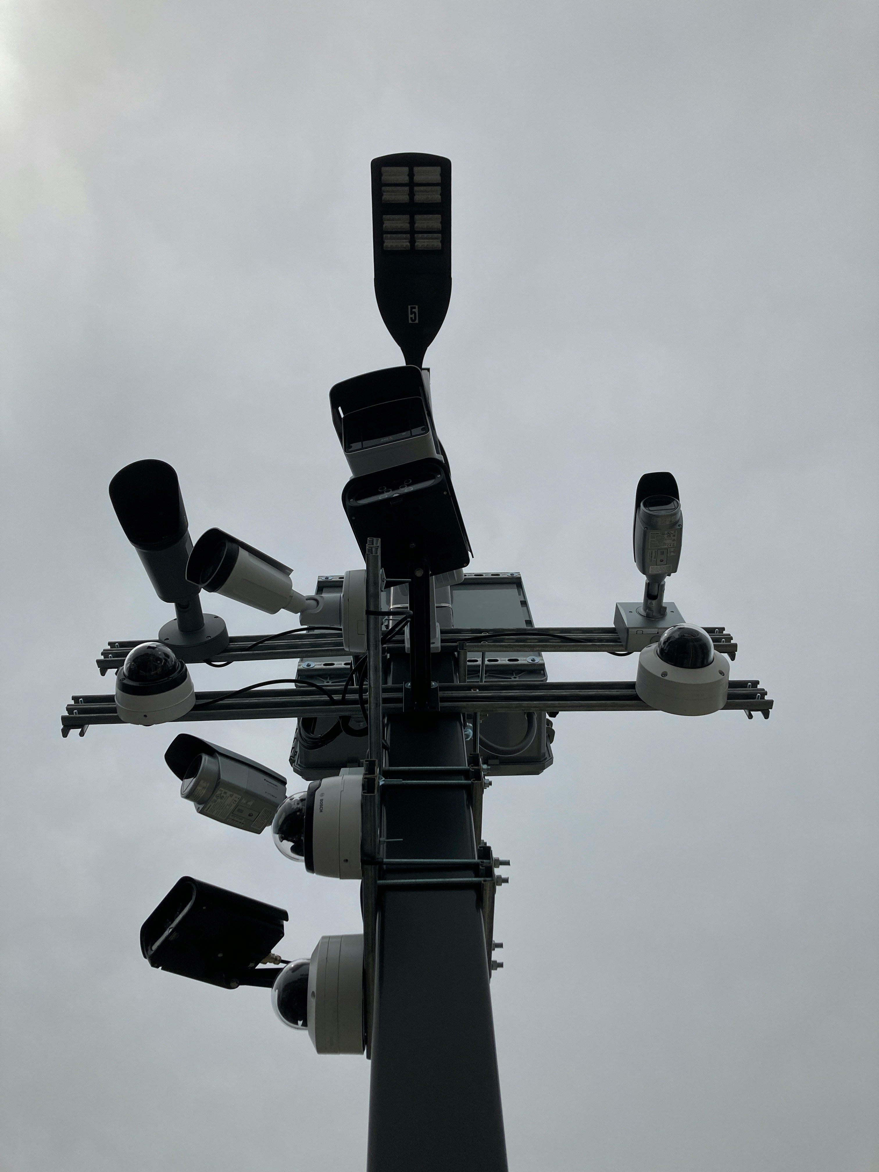 Interface de logiciel de vidéotélésurveillance moderne